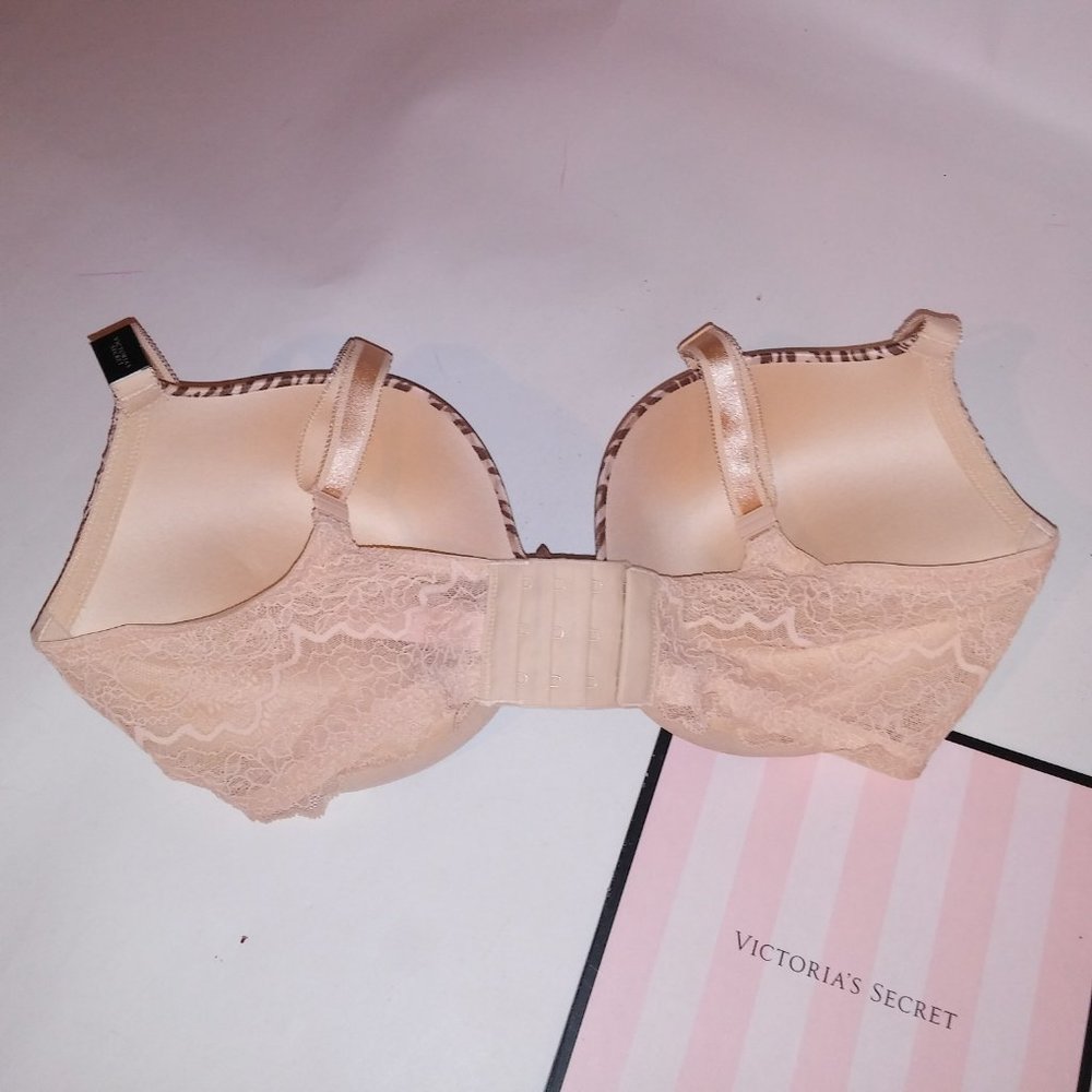 Victoria Secret Bra - Picture 4 of 5